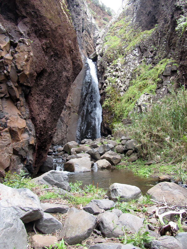 Der Wasserfall im Ribeira do Tristão