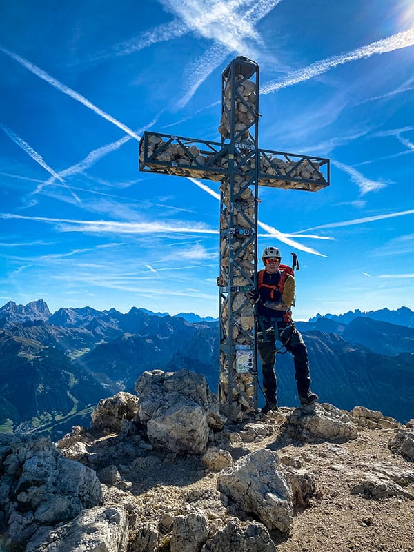 Am Gipfelkreuz der Rotwand auf 2806 m