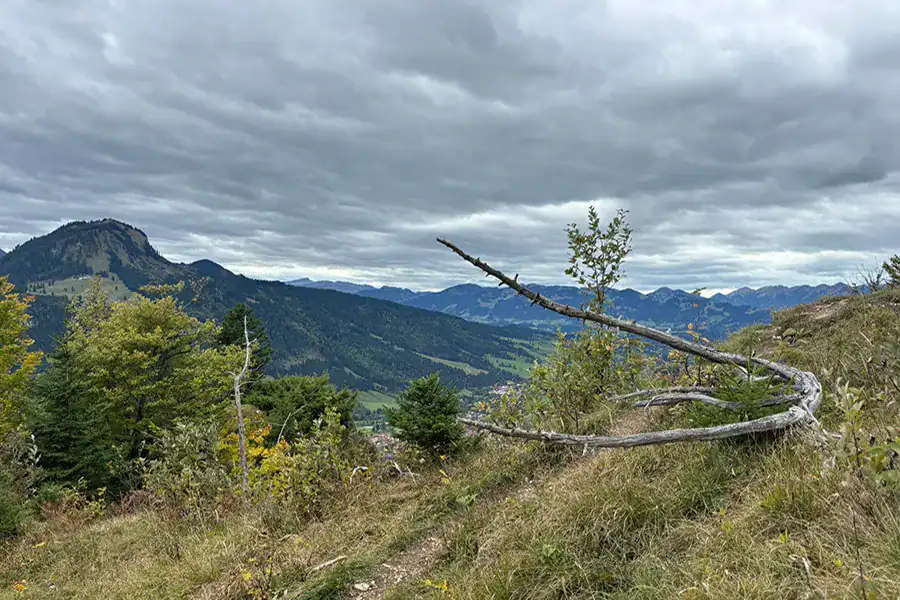 See You on the Outside Ostrachtaler Klettersteig 11 Blick am Imberger Horn vorbei zum Hohen Ifen und auf die Nagelfluhkette