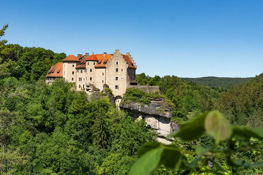 Burg Rabenstein im Ailsbachtal