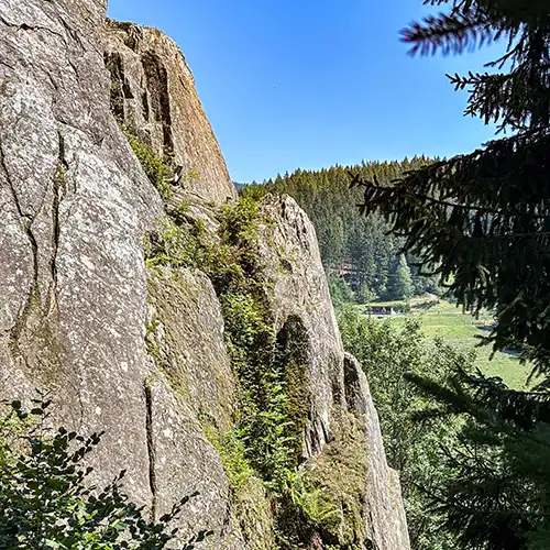 See You on the Outside Klettergarten Offner Fels 09 Ausblick in die Umgebung